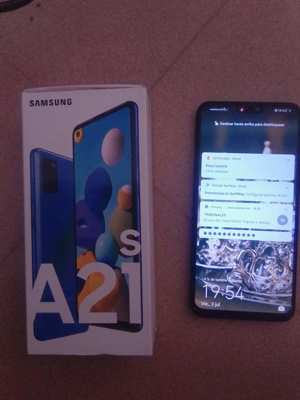 Lote dos móviles Samsung galaxy A21s y honor 8x 128 gb